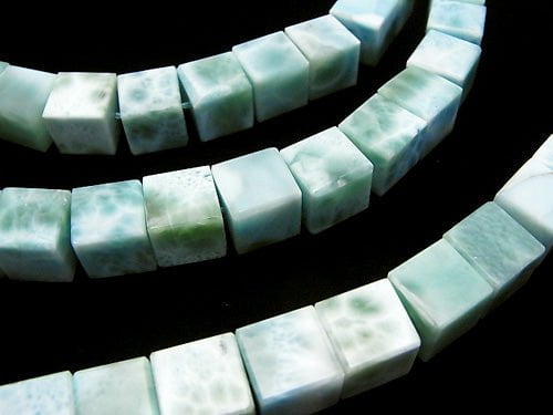 Larimar Pectolite AA++ Cube 10x10x10 half or 1strand beads (aprx.7inch/18cm)