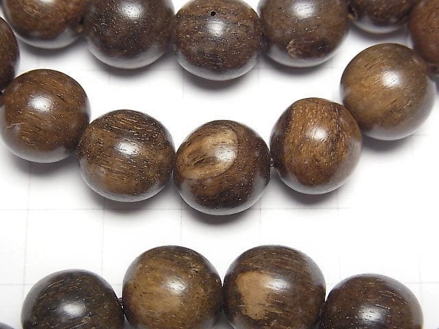 [Video] Malaysian Agarwood Round 12mm Bracelet