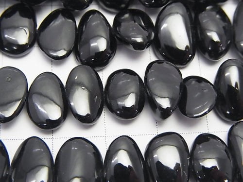 High Quality Black Spinel AAA - AAA - Flat Nugget half or 1strand beads (aprx.15 inch / 38 cm)