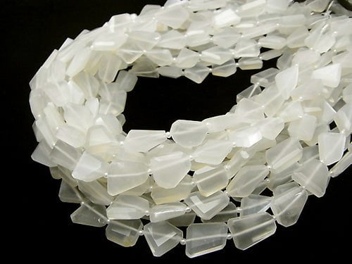 White Moonstone AAA - Flat Faceted Nugget half or 1strand beads (aprx. 14 inch / 34 cm)