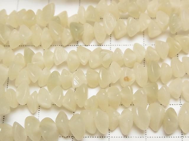 Palm Tree Chips (Small Nuggets) 1-strand beads (approx. 15 inches/38 cm)