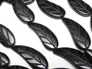 Buffalo Horn Leaf 34x13x5mm Black half or 1strand beads (aprx.15inch/36cm)