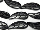 Buffalo Horn Leaf 34x13x5mm Black half or 1strand beads (aprx.15inch/36cm)