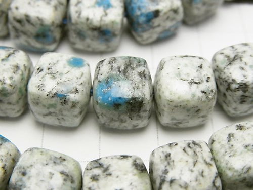 Himalaya K2 Azurite Cube 10 x 10 x 10 mm 1/4 or 1strand beads (aprx.7 inch / 18 cm)