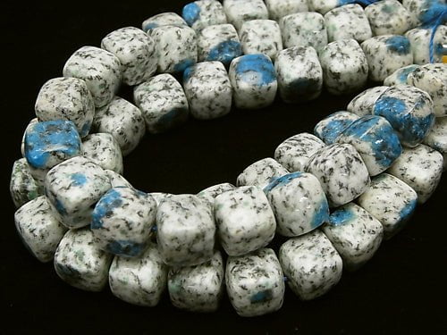 Himalaya K2 Azurite Cube 10 x 10 x 10 mm 1/4 or 1strand beads (aprx.7 inch / 18 cm)