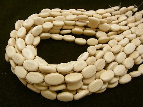 1strand $4.79! White Wood Oval 14x9x5 mm 1strand beads (aprx.15inch / 38cm)