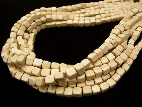 1strand $3.79! White Wood Cube 6x6x6mm 1strand beads (aprx.15inch / 38cm)