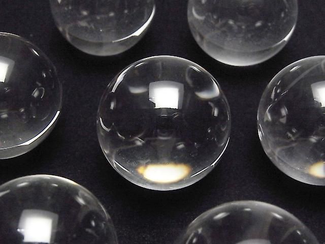[Video] Crystal Quartz AAA- Sphere, Round 35mm 1pc