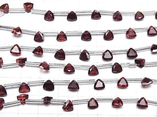 [Video]High Quality Mozambique Garnet AAA Triangle Faceted 6x6mm 1strand (8pcs)