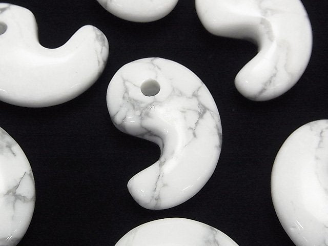 Comma Shaped, Howlite Magnesite Gemstone Beads