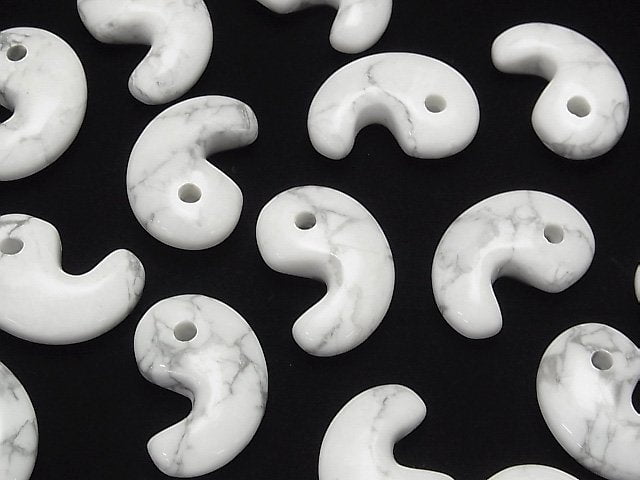 [Video] Howlite Magnesite Comma Shaped Bead 30x20mm 2pcs