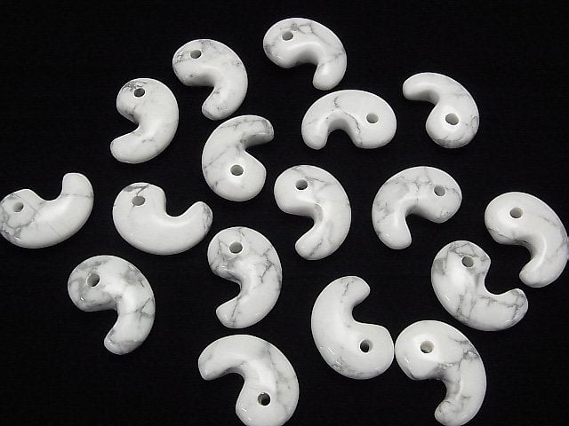 [Video] Howlite Magnesite Comma Shaped Bead 30x20mm 2pcs