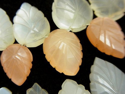 Carving, Faceted Briolette, Leaf, Moonstone, Pear Shape Gemstone Beads