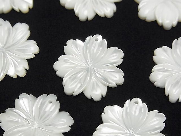 Mother of Pearl MOP AAA White Flower 20mm 2pcs