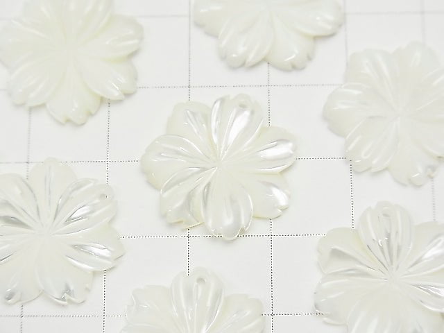 Mother of Pearl MOP AAA White Flower 20mm 2pcs