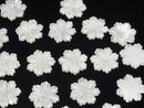 Mother of Pearl MOP AAA White Flower 20mm 2pcs
