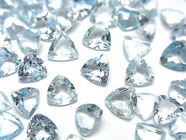 [Video] High Quality Sky Blue Topaz AAA Loose Stone Triangle Faceted 6x6mm 5pcs