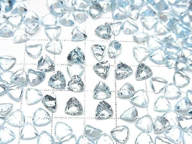 [Video] High Quality Sky Blue Topaz AAA Loose Stone Triangle Faceted 6x6mm 5pcs