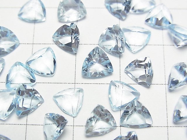 [Video] High Quality Sky Blue Topaz AAA Undrilled Triangle Faceted 7 x 7 x 5 mm 5 pcs $7.79!