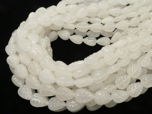 1strand $9.79! White Jade Leaf 14x10x5mm 1strand beads (aprx.14inch / 34cm)