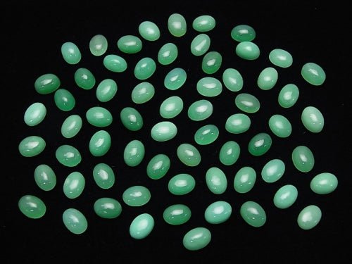 Chrysoprase AAA- Oval  Cabochon 7x5mm 5pcs