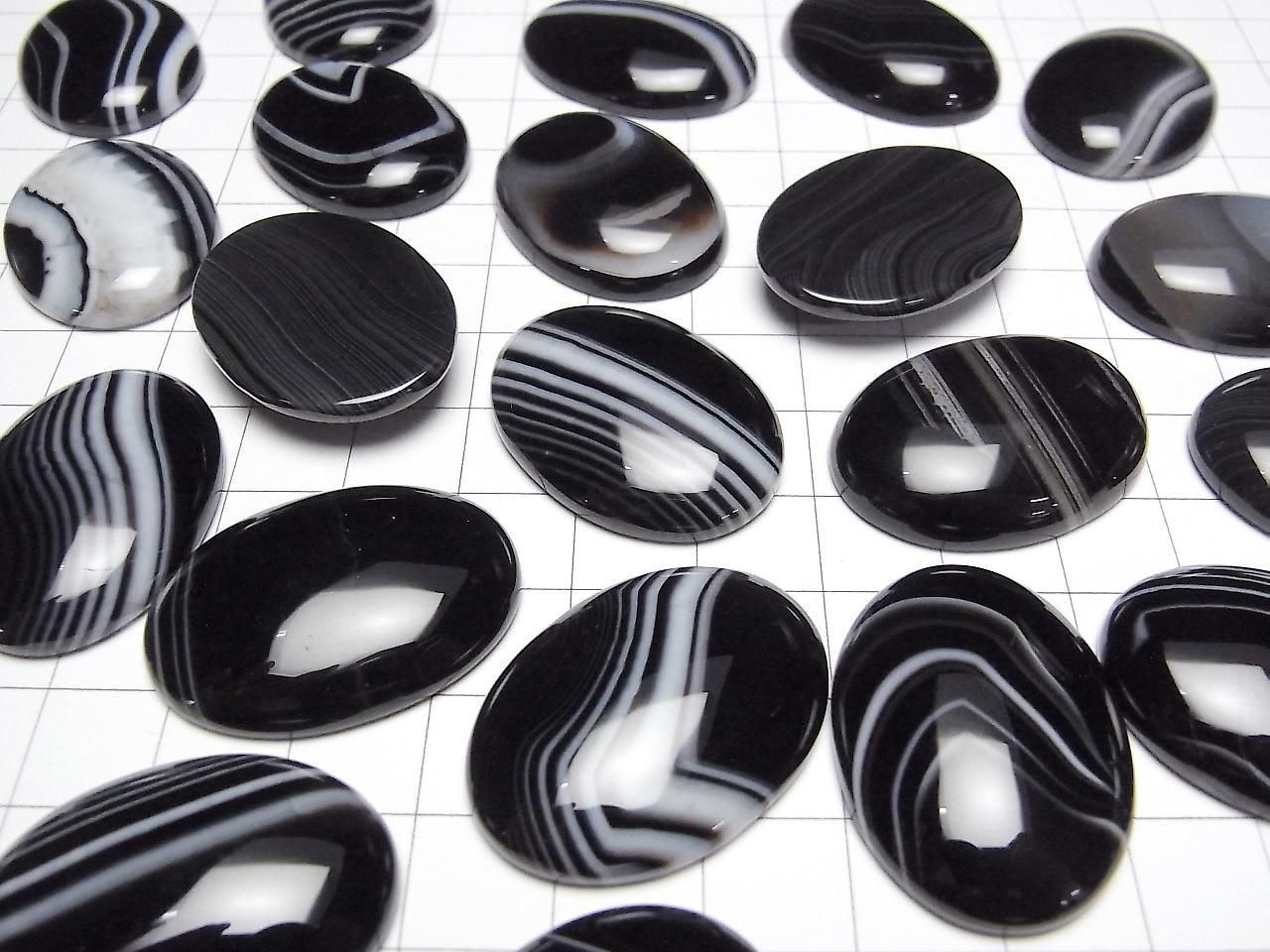 Striped Onyx AAA Oval Cabochon 30x22mm 1pc