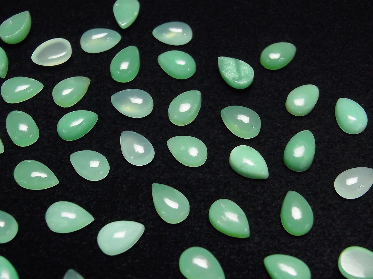 Chrysoprase  AA++ Pear shape  Cabochon 8x5mm 6pcs