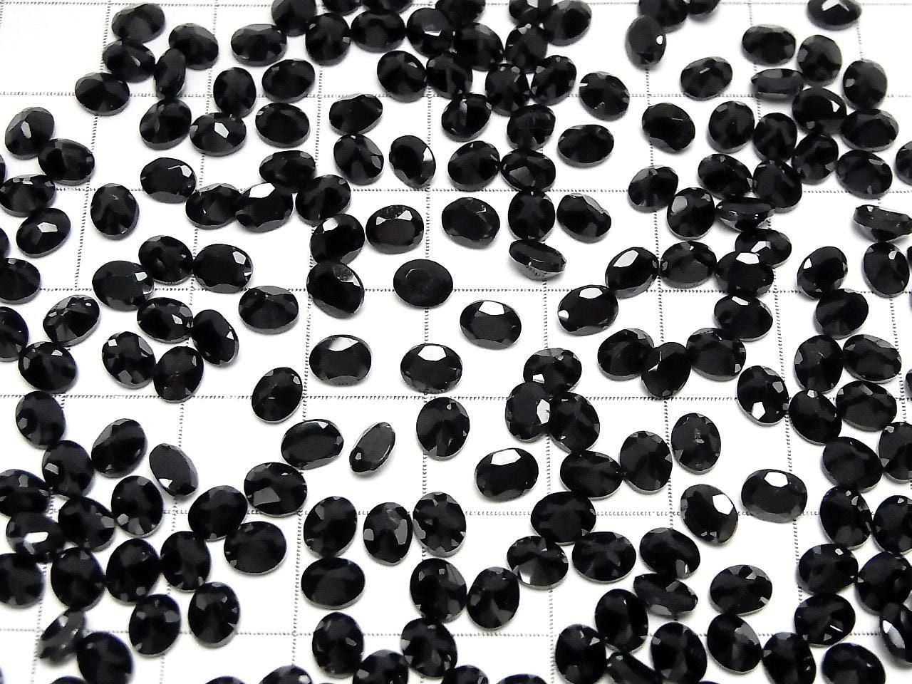 Hochwertiger schwarzer Spinell AAA unbohrt oval facettiert 5 x 4 mm 15 Stück $4.79!