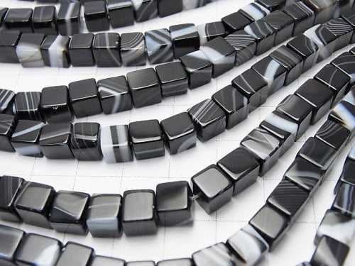 Striped Onyx Cube 6x6x6mm half or 1strand beads (aprx.15inch/36cm)