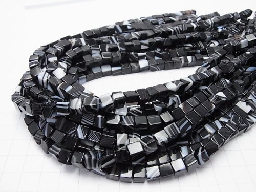 Striped Onyx Cube 6x6x6mm half or 1strand beads (aprx.15inch/36cm)