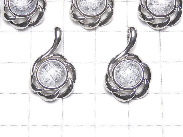 Meteorite (Muonionalusta) Flower Motif Pendant 15x15x7mm 1pc