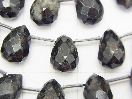 Black nice, Stone Drop Faceted Briolette 14 x 10 x 10 mm half or 1 strand beads (aprx.15 inch / 38 cm)