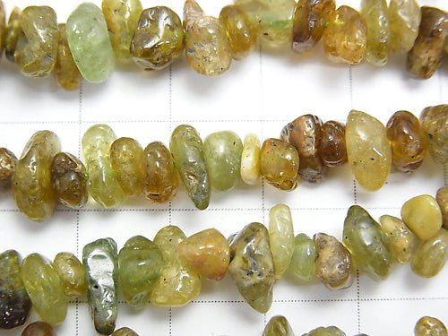 1strand $5.79! Green Garnet AA Chips (Small Nugget) 1strand beads (aprx.33inch / 84cm)