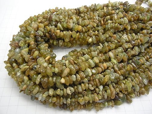 1strand $5.79! Green Garnet AA Chips (Small Nugget) 1strand beads (aprx.33inch / 84cm)