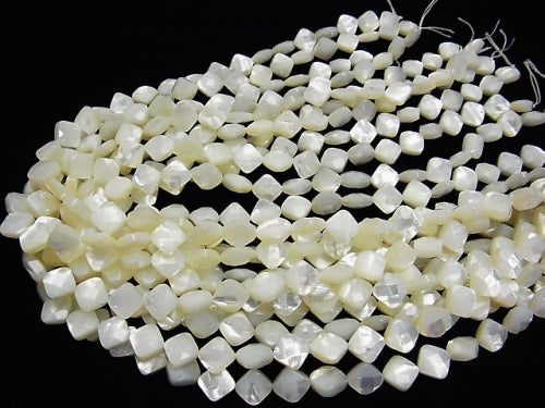 High quality White Shell (Silver-lip Oyster) AAA Diamond Shape 10 x 10 x 4 mm 1/4 or 1strand beads (aprx.15 inch / 38 cm)