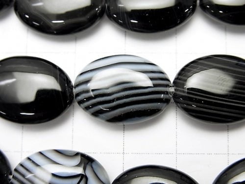 Stripe Onyx Oval 18 x 13 x 6 mm half or 1 strand beads (aprx.15 inch / 36 cm)