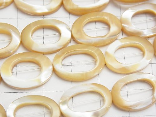 Mother of Pearl MOP Beige Donut Shape Oval 18x13x3mm 1strand beads (aprx.15inch / 36cm)