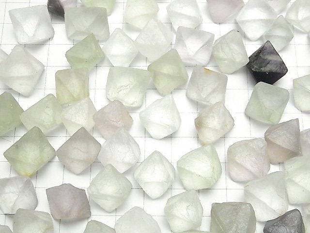 Multicolor Fluorite Undrilled 8Faceted Body 100g