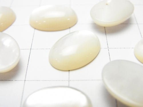 [Video] High Quality White Shell (Silver-lip Oyster)AAA Oval Cabochon 14x10mm 3pcs