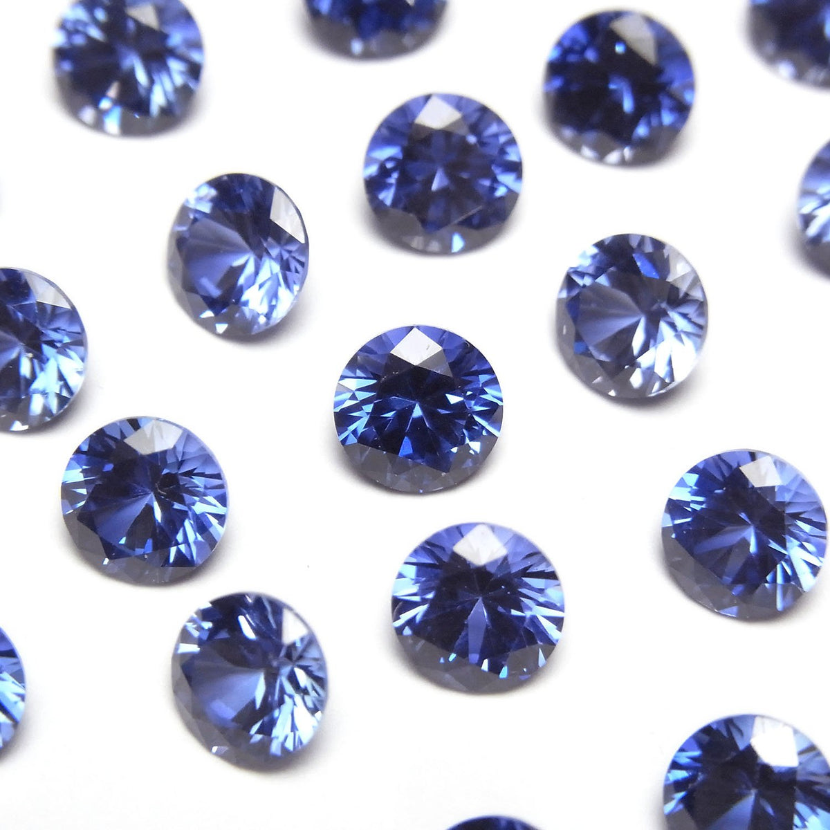 Saphir Bleu Synthétique AAA Pierre de Chaton Ronde Facettée 6x6mm 1 pièce