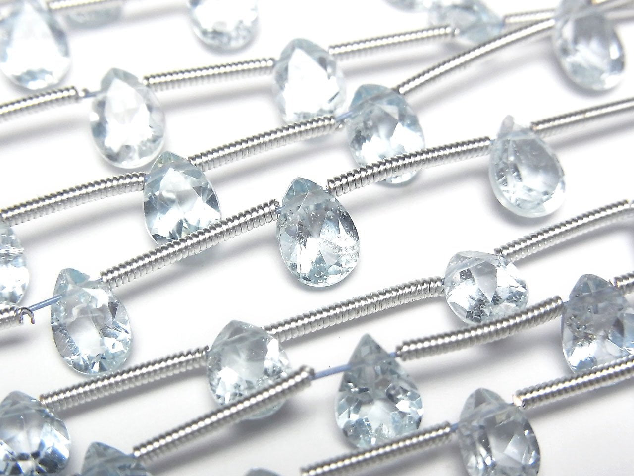 高品質天藍色托帕石 AAA 梨形刻面 7x5mm 1串珠子 (約8英吋/20公分)