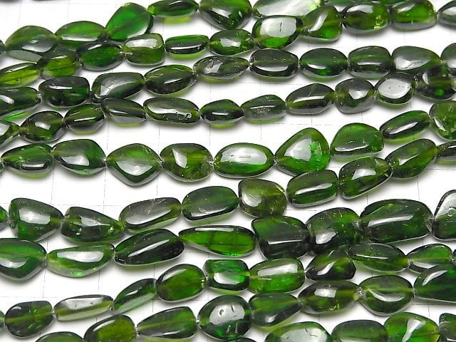 [Video] High Quality Chrome Diopside AAA- AAA- Flat Nugget half or 1strand beads (aprx.17 inch / 42 cm)