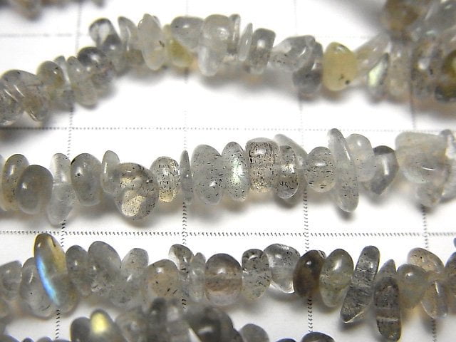 Labradorite AA++ Chips (Small Nugget ) 1strand beads (aprx.33inch/82cm)