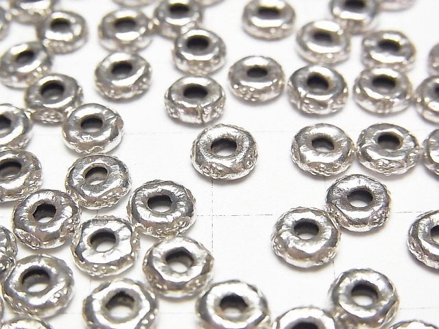 Karen Silver Patterned Roundel 6x6x2mm 5pcs