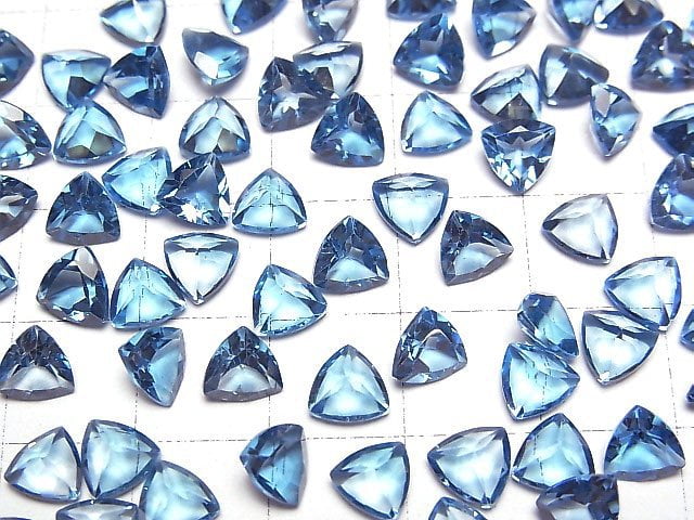 [Video] High Quality London Blue Topaz AAA Undrilled Triangle Faceted 6x6mm 5pcs