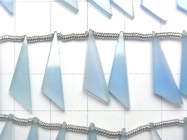 [Video] 1strand $12.99! High Quality Blue Chalcedony AAA Flat Triangle 20x6x3mm 1strand (10pcs)