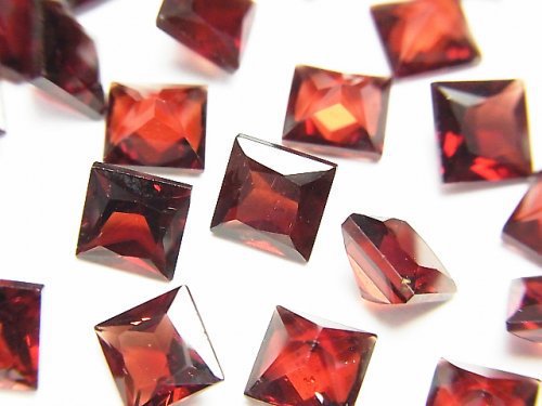 [Video]High Quality Mozambique Garnet AAA Undrilled Princess Cut 6x6mm 4pcs $9.79!