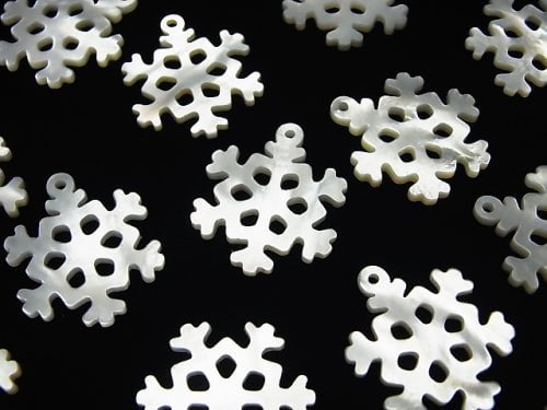 High Quality White Shell Snowflake (watermark) 24x20x2mm 1pc