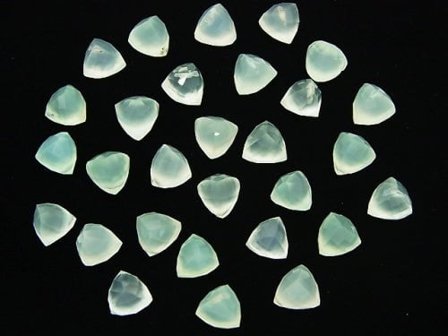 3pcs $6.79! High Quality Green Chalcedony AAA Solid Triangle Cut 8x8x8mm