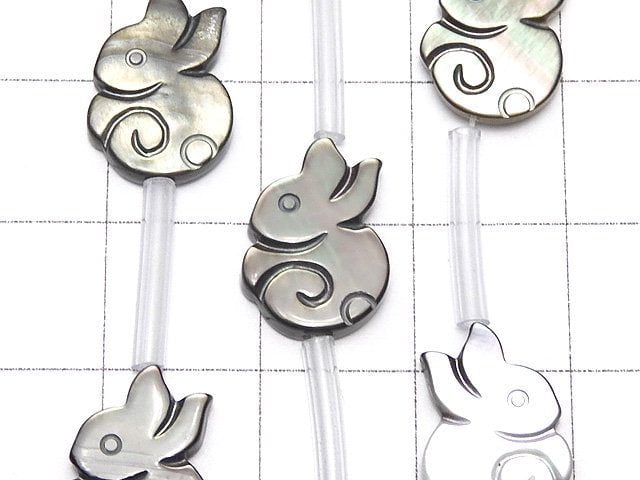 [Video] High quality Black Shell (Black-lip Oyster ) AAA rabbit shape 14x10x2mm half or 1strand (Approx 14pcs )